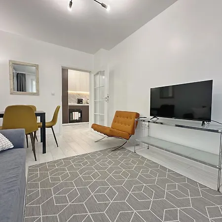 Ambiance 1 Bdr Brand New Fast Wi-fi
